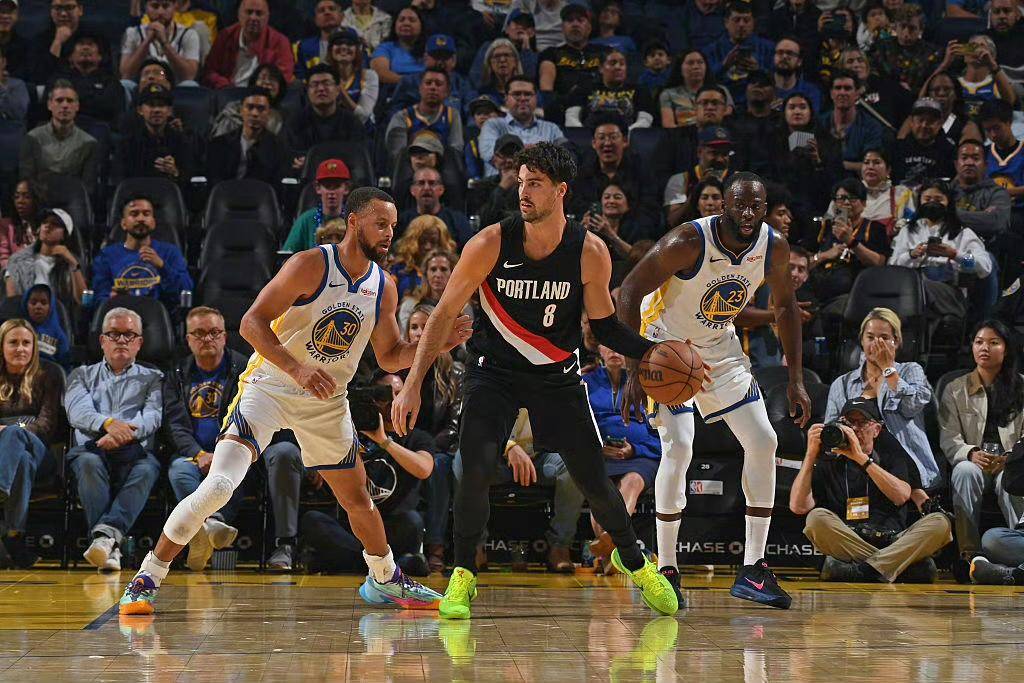 包含勇士vs火箭：汤普森砍25分，勇士逆转火箭的词条