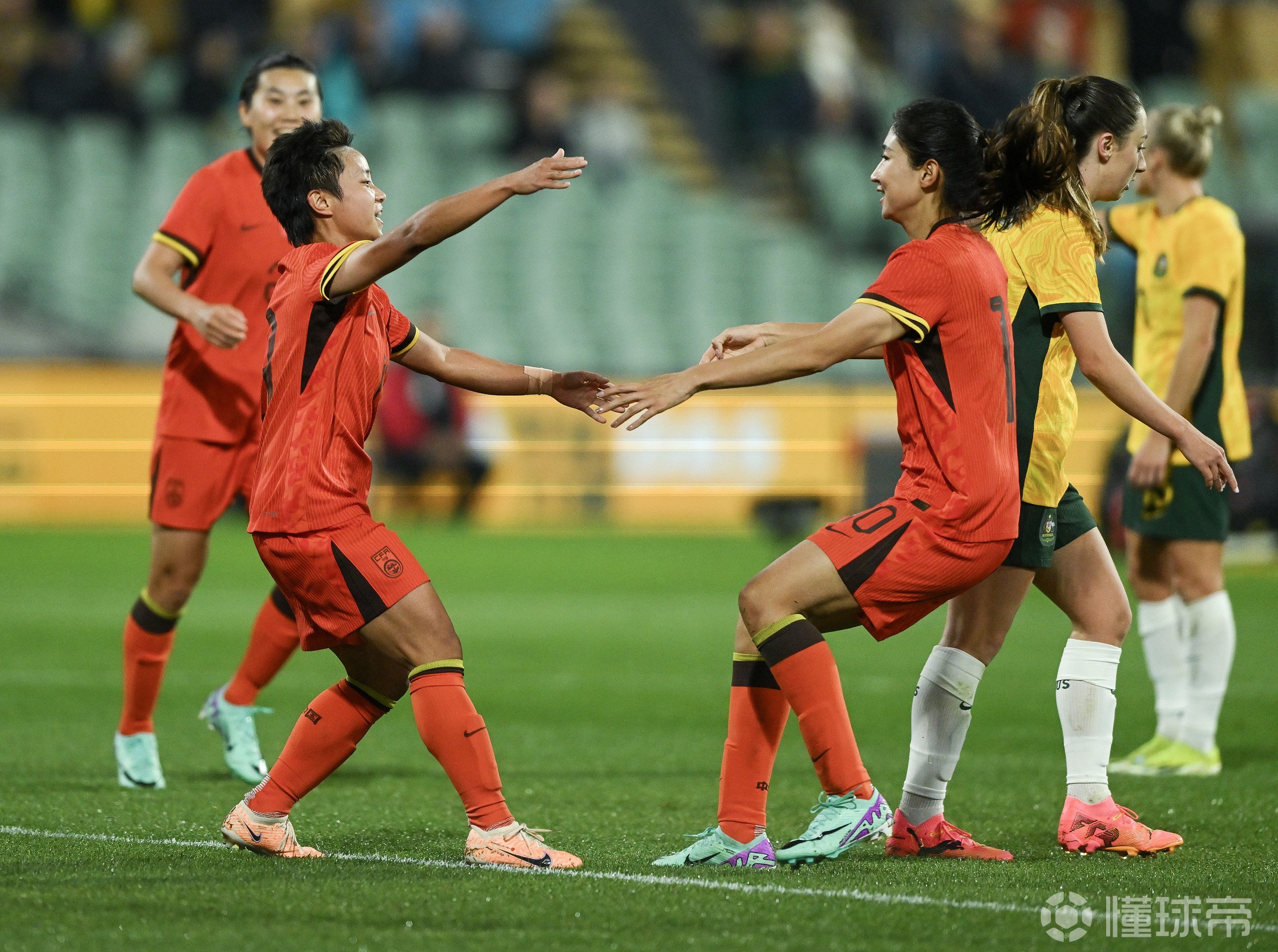 澳大利亚女足：悉尼荣耀降临，前所未有的壮观表演