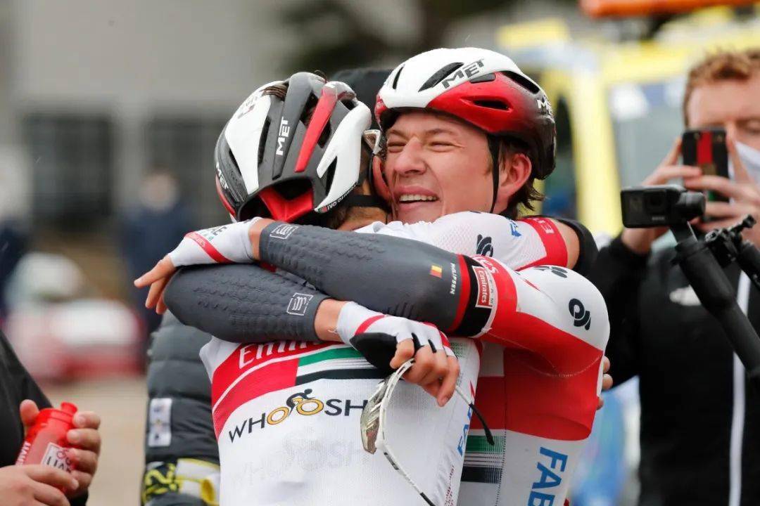 贵州队集体努力，向胜利冲刺的简单介绍