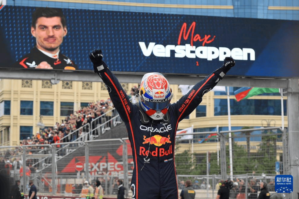 红牛二队轻取红牛车队，塞恩斯高光表现的简单介绍