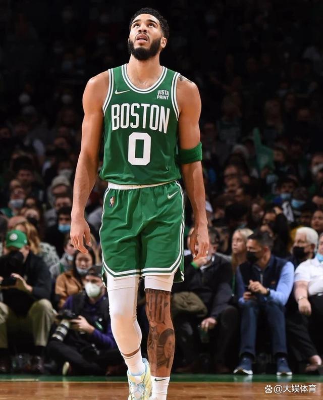 包含天津队完胜尼克斯，霍勒迪扛起全队的词条