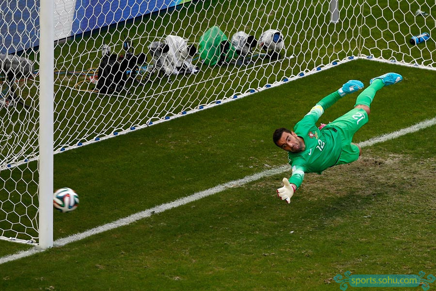 包含瑞士绝杀葡萄牙，穆勒带队取胜的词条