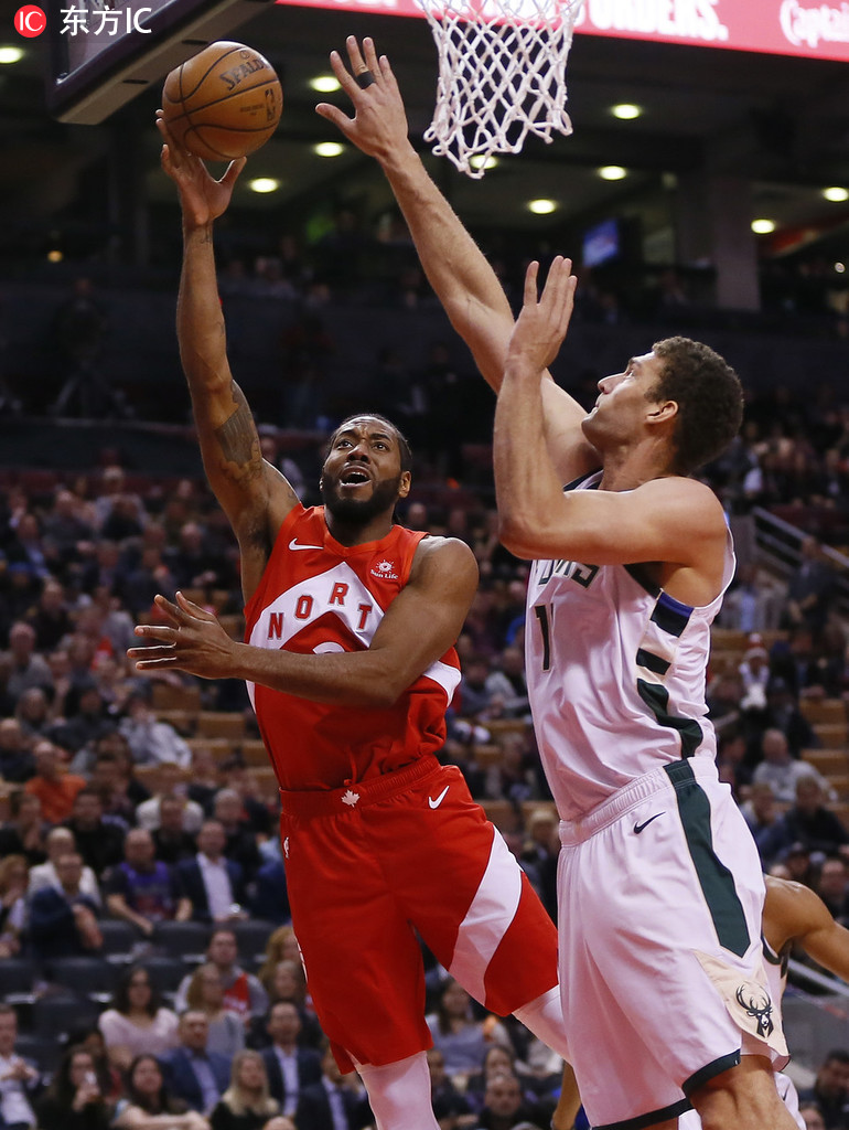 关于上海队轻取雄鹿，伦纳德扛起全队的信息