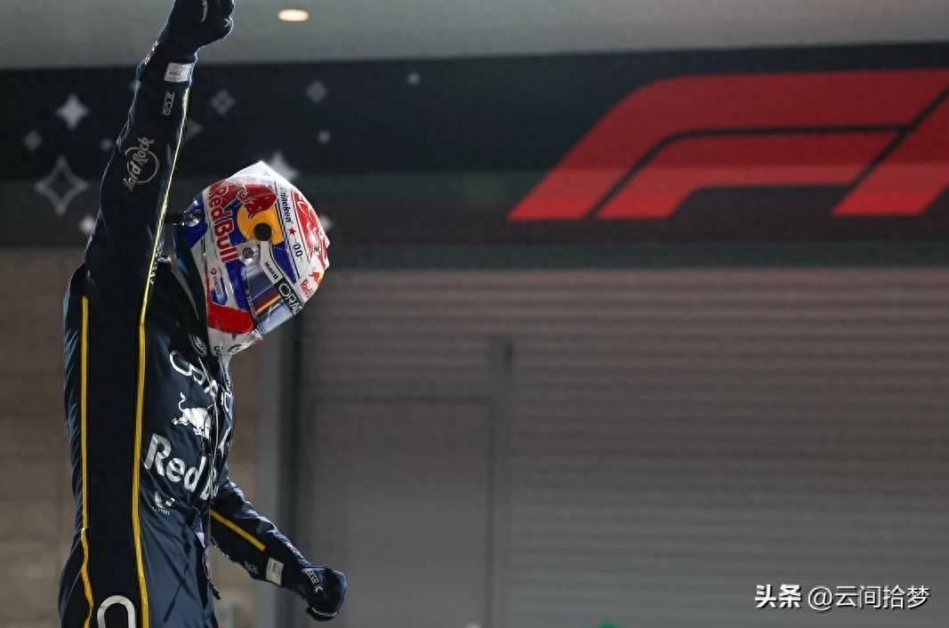 梅赛德斯轻取红牛二队，维斯塔潘统治全场的简单介绍