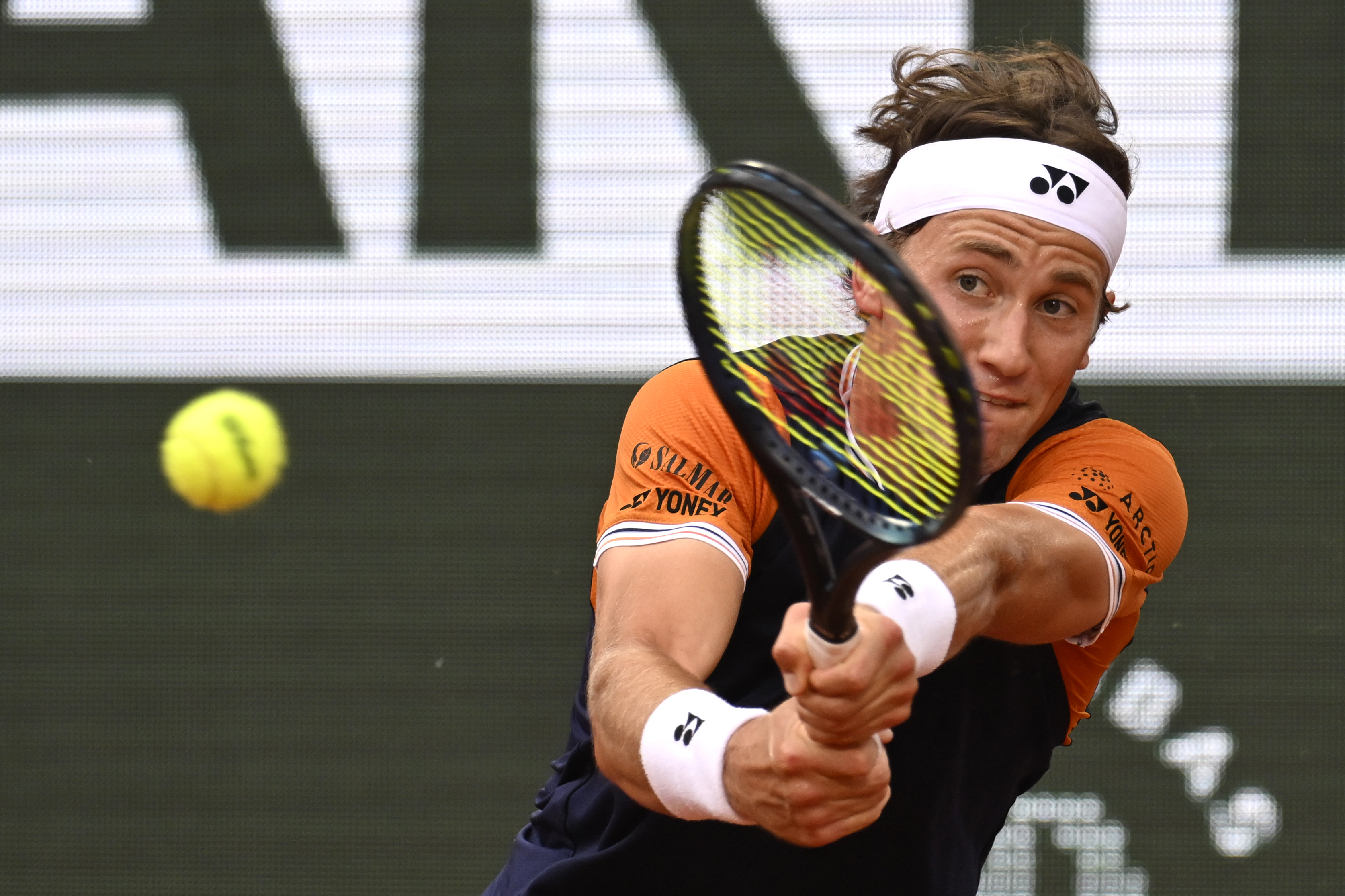 包含法网轻取温网，鲁德高光表现的词条