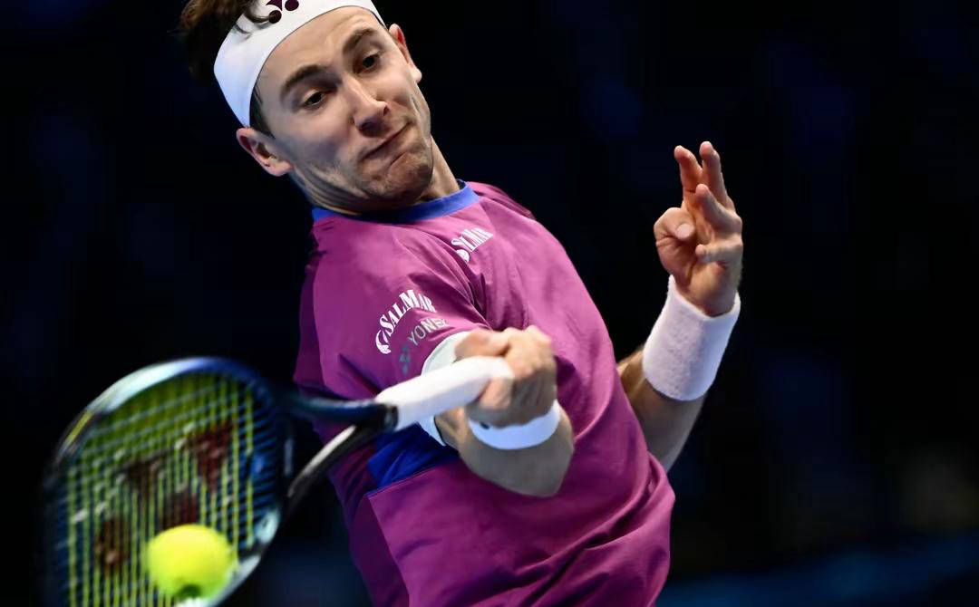 包含法网轻取温网，鲁德高光表现的词条