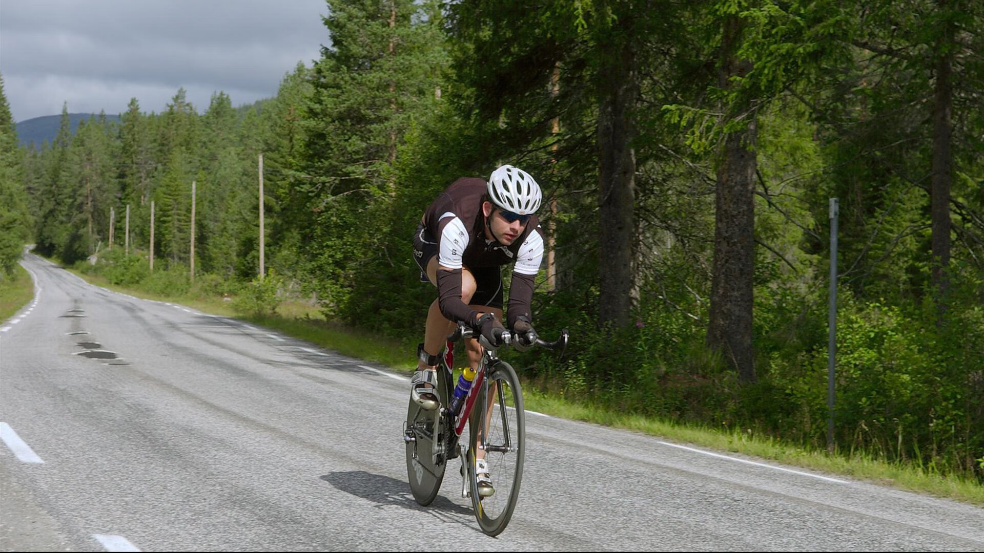 跨界统治力，从活塞铁血到东契奇魔术，压制与接管的美学