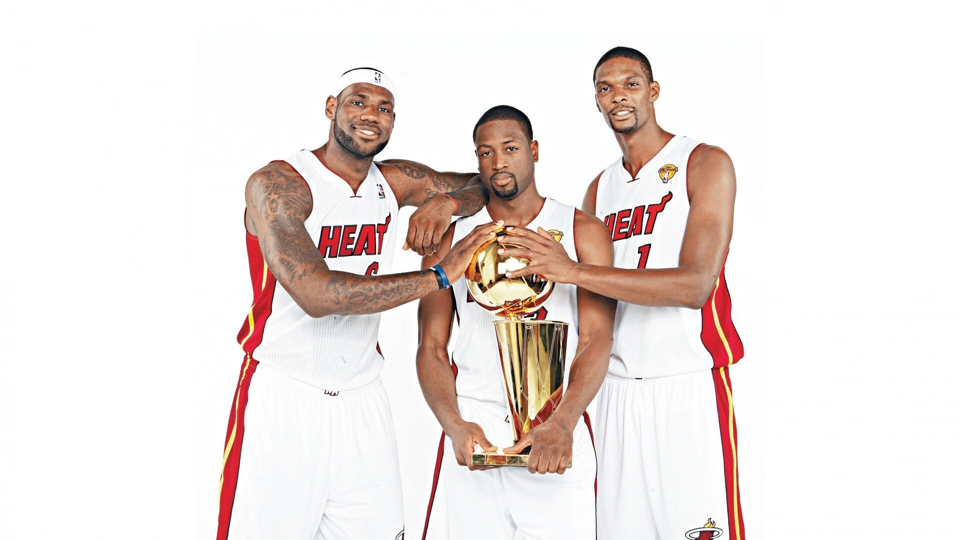 当东方传奇力克西方神话,广州队掀翻凯尔特人,锡安点燃跨文化赛场