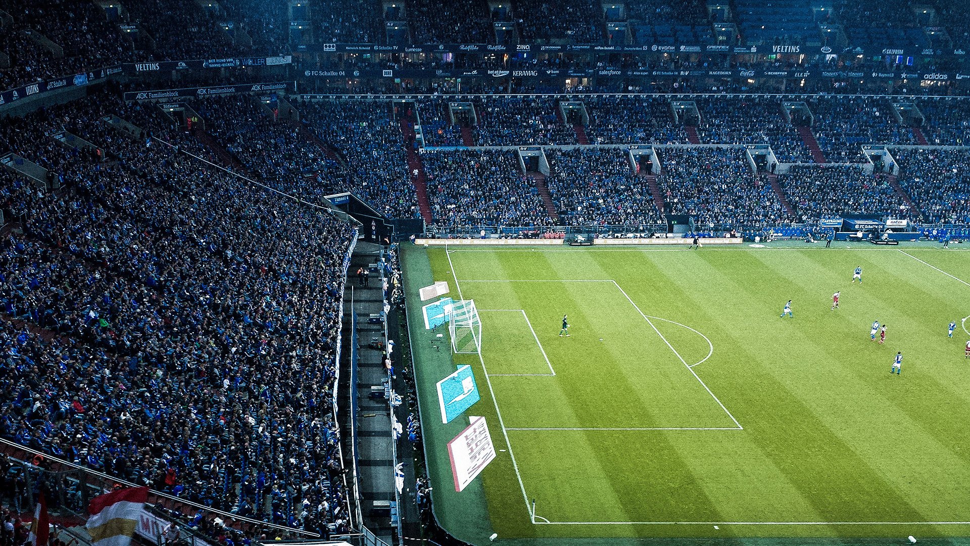 雷速体育直播-拜仁横扫韩国背后，阿什拉夫如何用一场比赛定义统治力